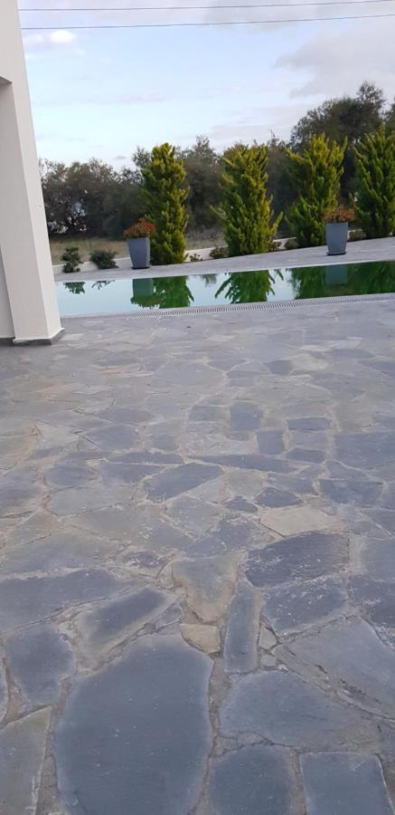 Sam 29 Villa Monolithos  Exterior photo